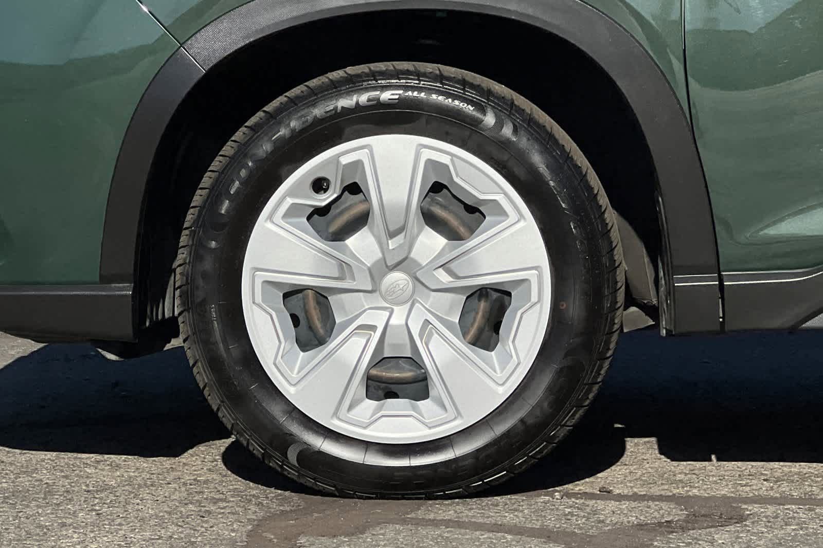 Used 2023 Subaru Forester AWD/4WD image 25