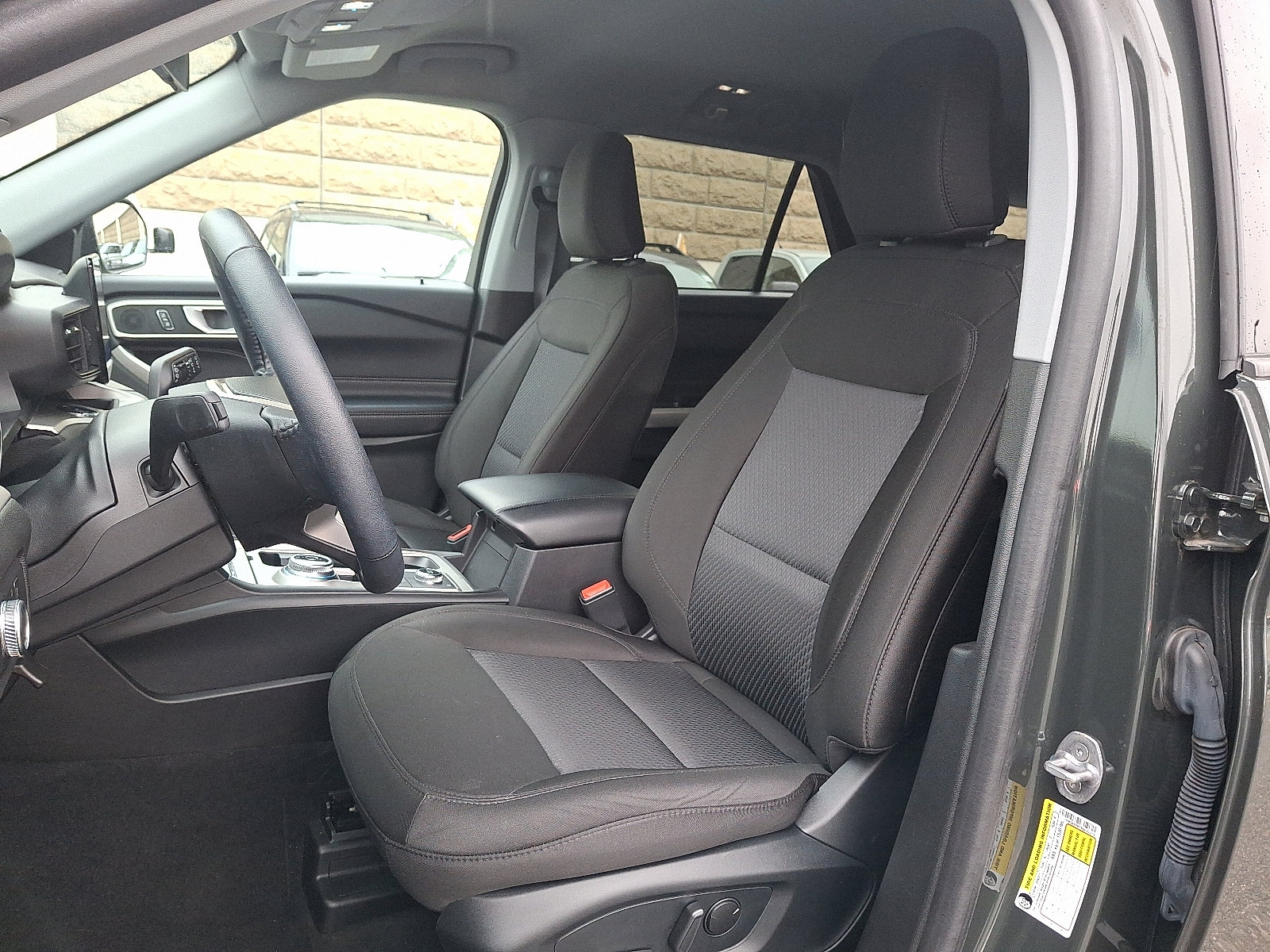 Certified 2022 Ford Explorer XLT image 13