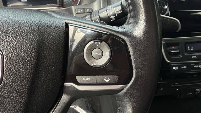 Used 2021 Honda Pilot Touring image 13