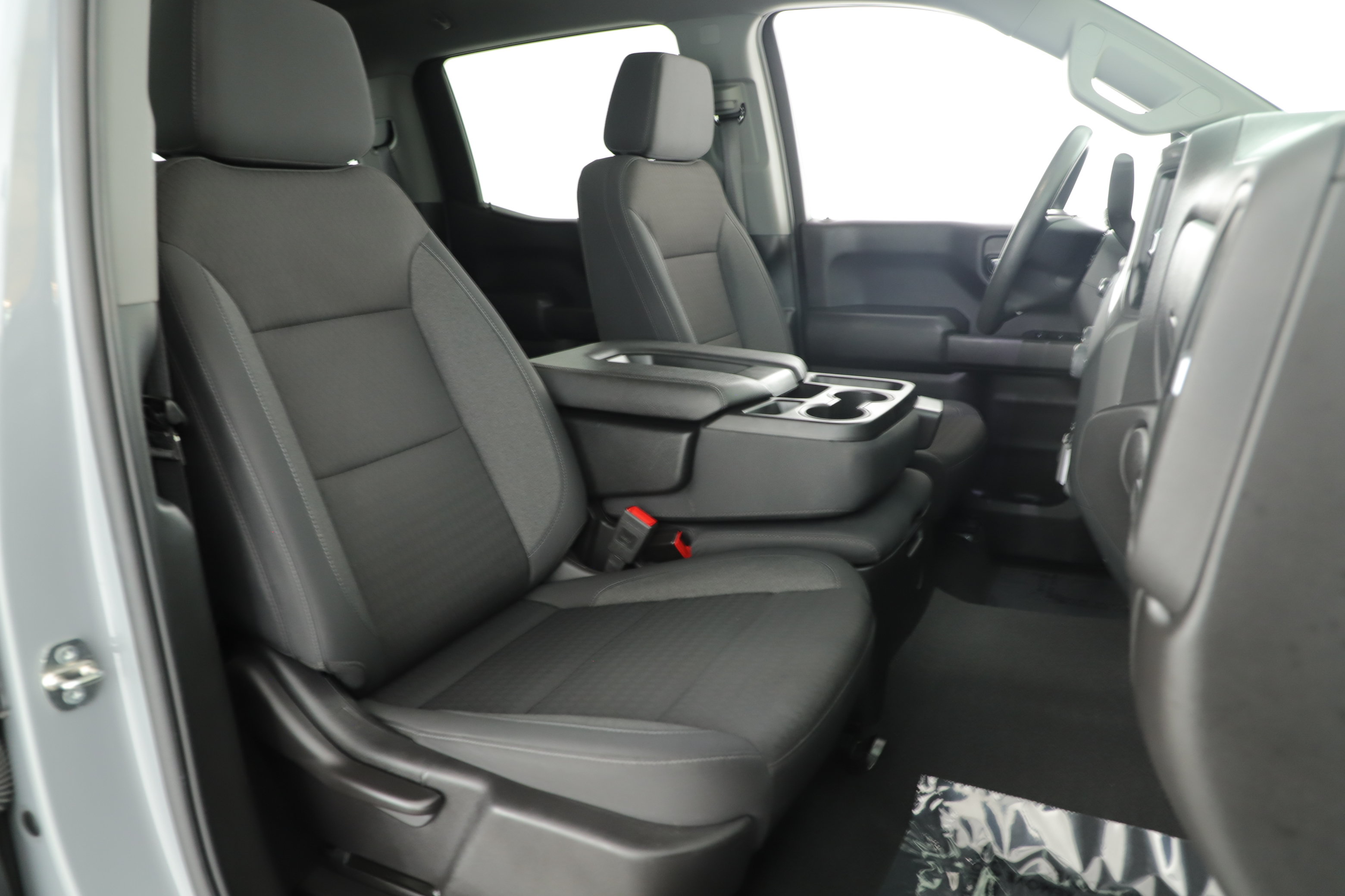 Used 2024 Chevrolet Silverado 1500 Custom Trail Boss w/ LPO, Dark Essentials Package AWD/4WD image 18