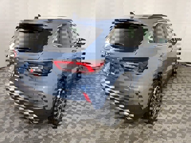 Certified 2025 Ford Escape Platinum image 5