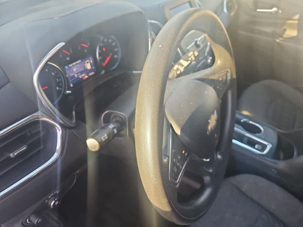 Used 2023 Chevrolet Equinox LT FWD image 9