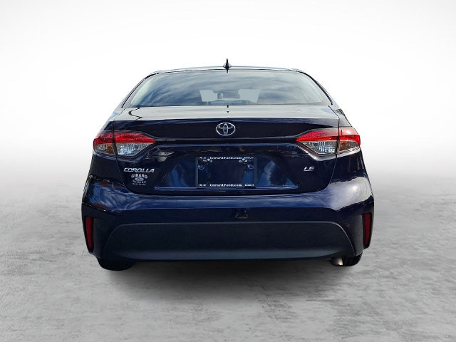 Used 2024 Toyota Corolla LE FWD image 5