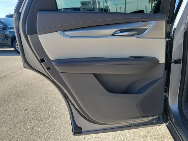 Used 2024 Cadillac XT5 Premium Luxury w/ Technology Package FWD image 16
