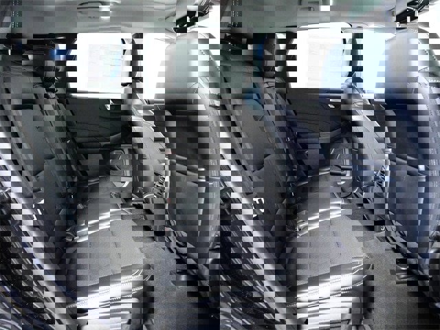 Certified 2022 Ford Escape Titanium w/ Class II Trailer Tow Package image 12