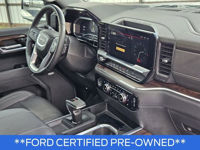 Used 2023 GMC Sierra 1500 SLT image 17