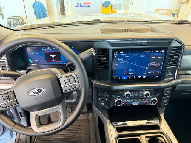 Certified 2025 Ford F450 Lariat w/ FX4 Off-Road Package AWD/4WD image 21