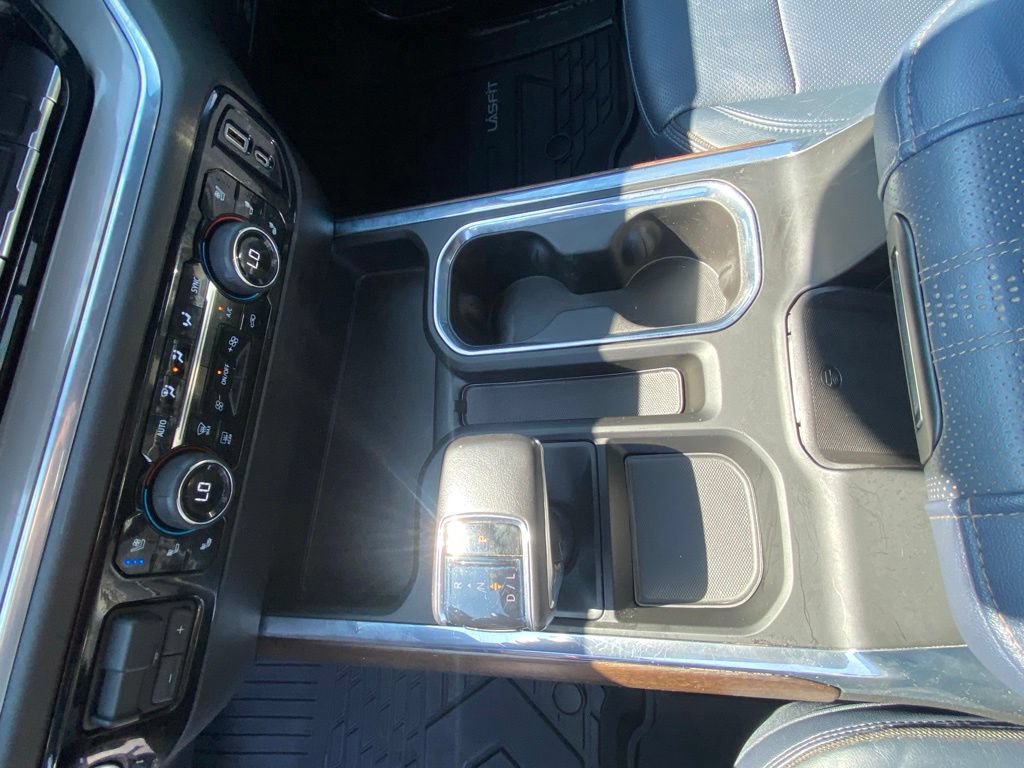 Used 2022 Chevrolet Silverado 1500 High Country w/ High Country Premium Package AWD/4WD image 18