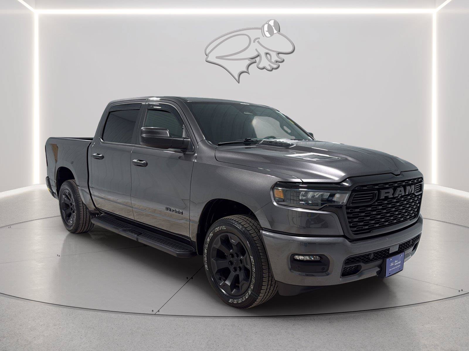 Used 2026 RAM 1500 Express AWD/4WD image 7