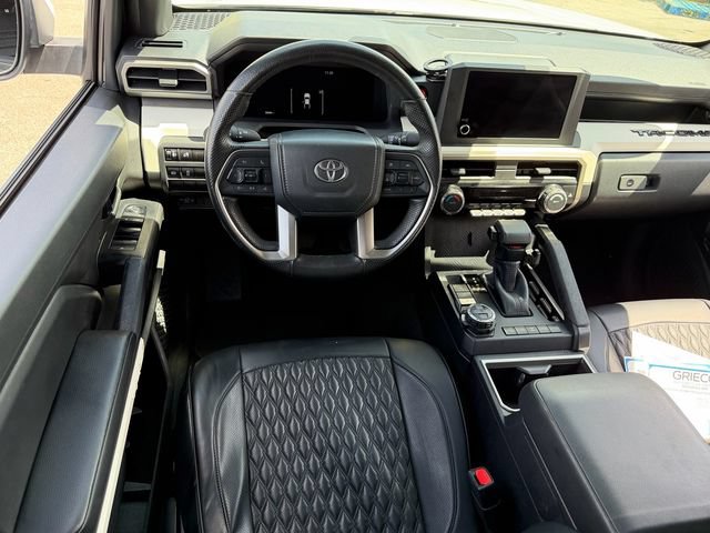Used 2024 Toyota Tacoma TRD Off-Road AWD/4WD image 13
