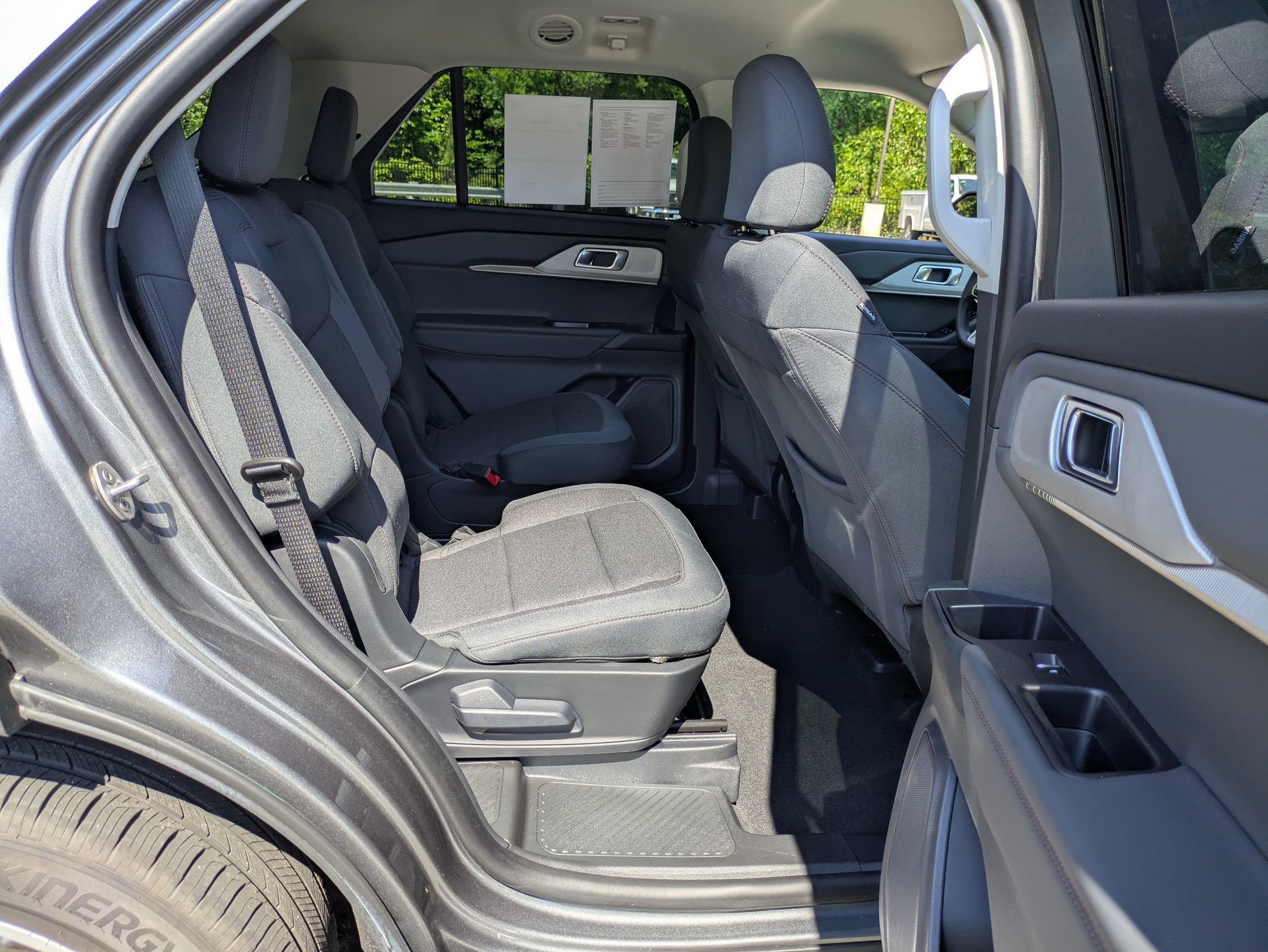 Certified 2026 Ford Explorer Active RWD image 34