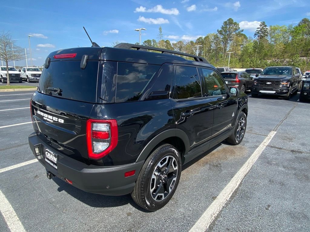 Certified 2022 Ford Bronco Sport Outer Banks AWD/4WD image 5