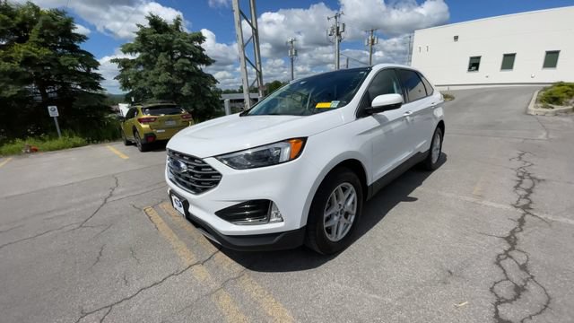 Certified 2022 Ford Edge SEL w/ Convenience Package AWD/4WD image 5