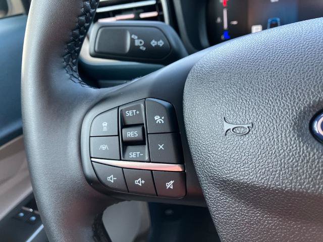 Certified 2025 Ford Maverick Lariat w/ 4K Tow Package AWD/4WD image 35