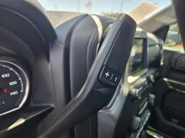 Used 2020 Chevrolet Silverado 1500 LT AWD/4WD image 24