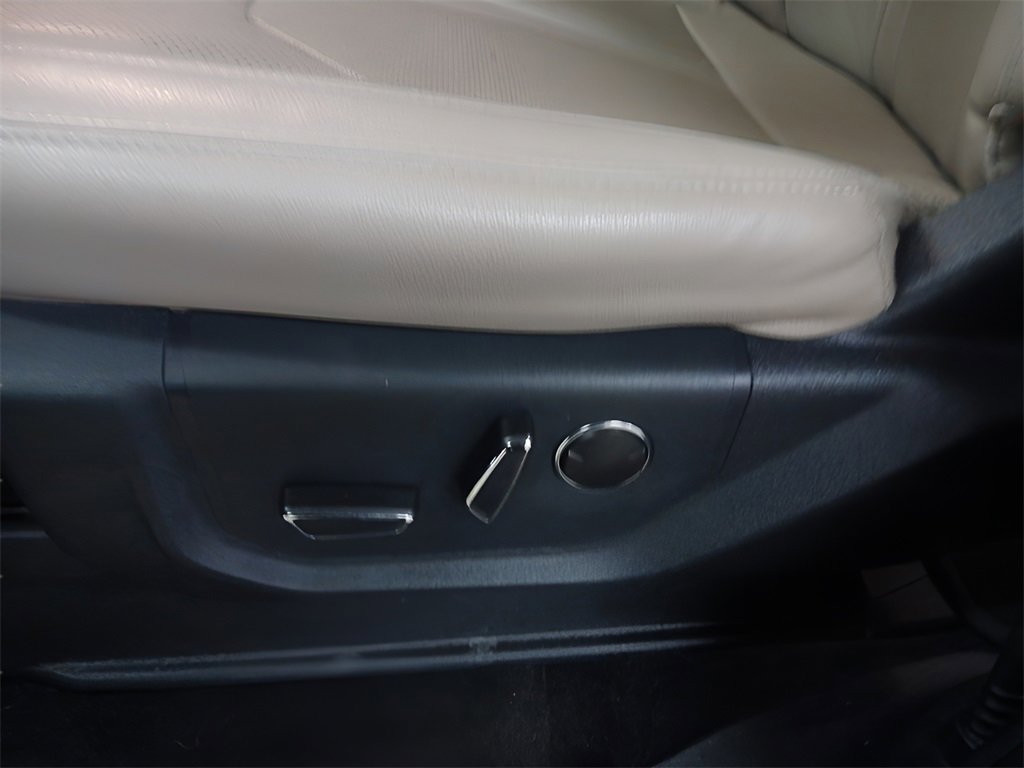 Certified 2022 Ford Expedition Limited image 21