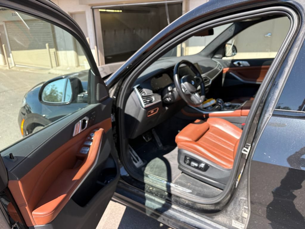 Used 2022 BMW X7 M50i AWD/4WD image 17