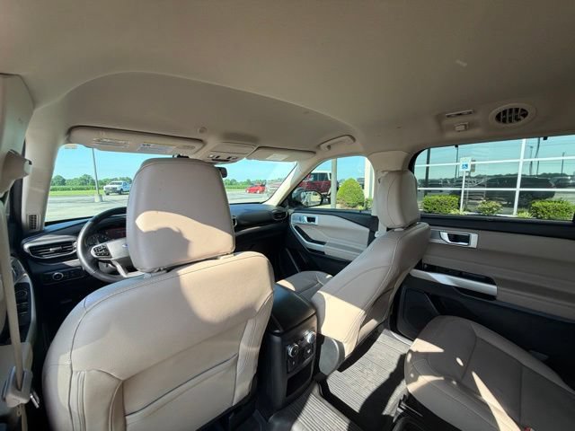 Certified 2021 Ford Explorer Limited w/ Equipment Group 301A RWD image 17