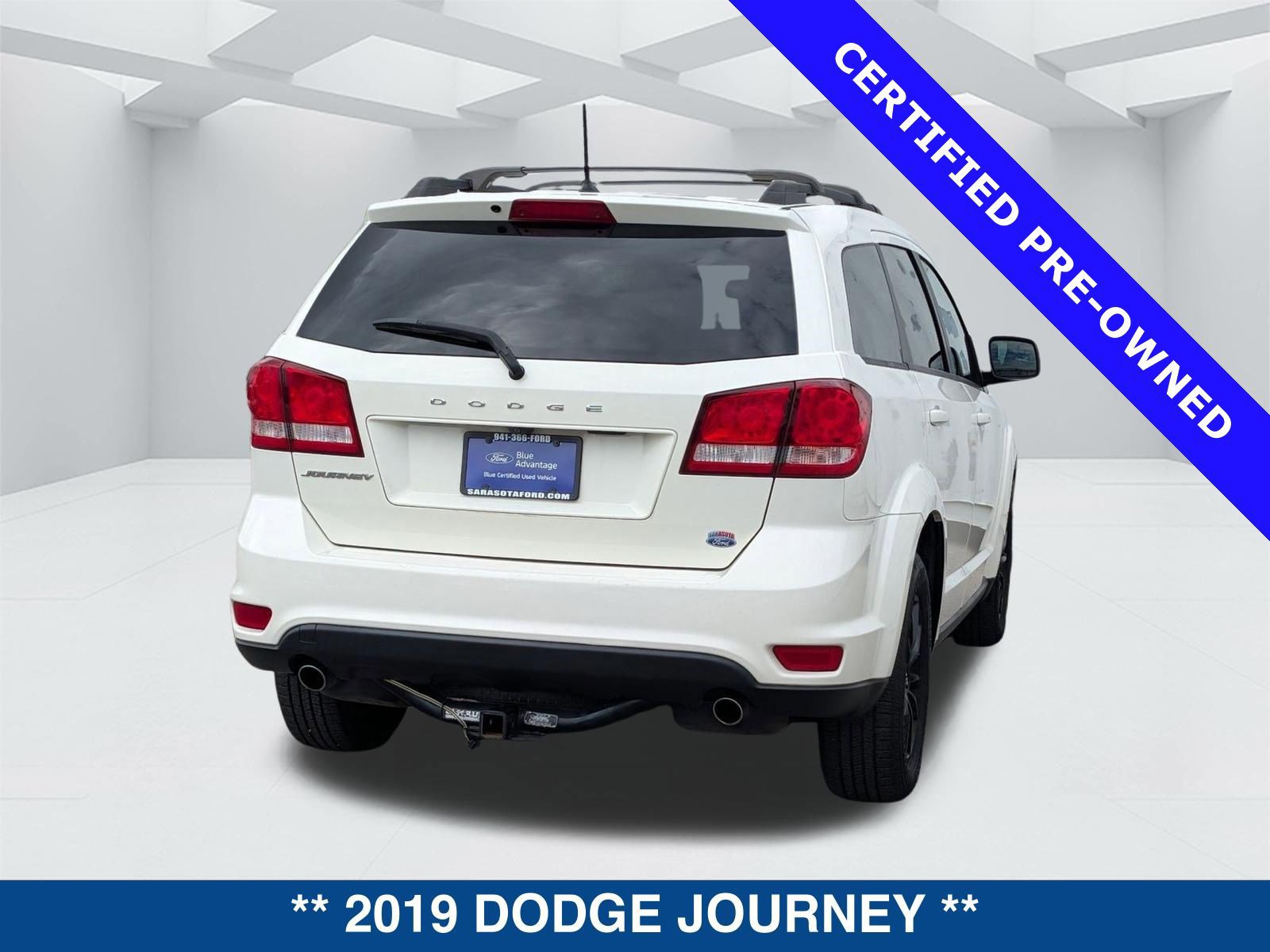 Used 2019 Dodge Journey SE w/ Blacktop Package image 5
