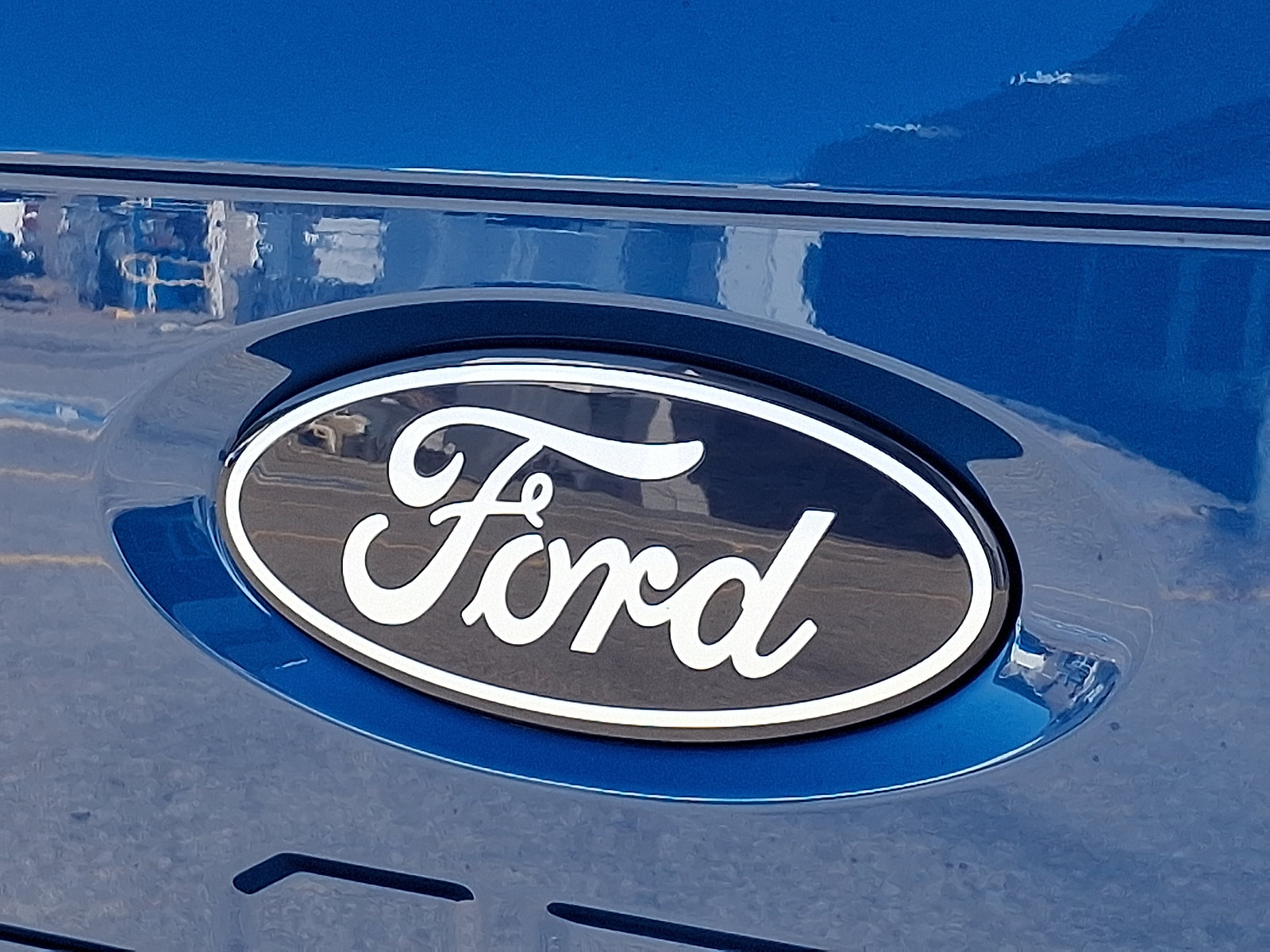 Certified 2024 Ford F150 XLT w/ Equipment Group 302A MID AWD/4WD image 29
