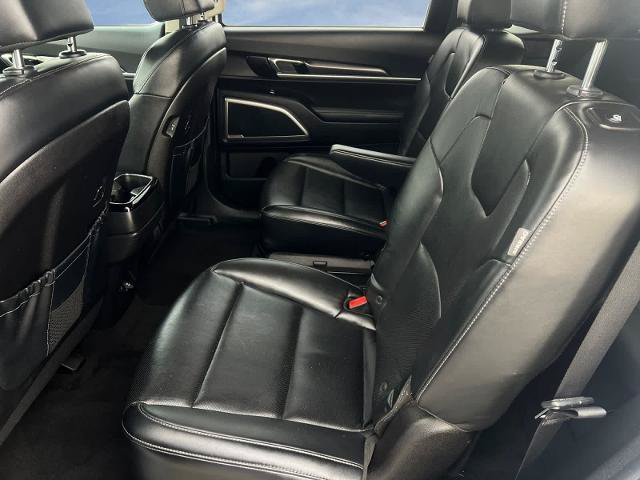 Used 2023 Kia Telluride S AWD/4WD image 12