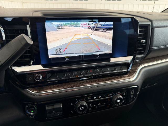 Used 2025 Chevrolet Silverado 1500 LT RWD image 5