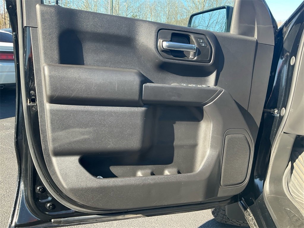 Used 2024 Chevrolet Silverado 1500 Custom Trail Boss image 17