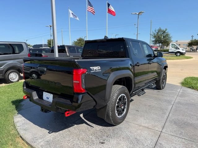 Used 2024 Toyota Tacoma TRD Off-Road w/ TRD Off Road Premium Package AWD/4WD image 6