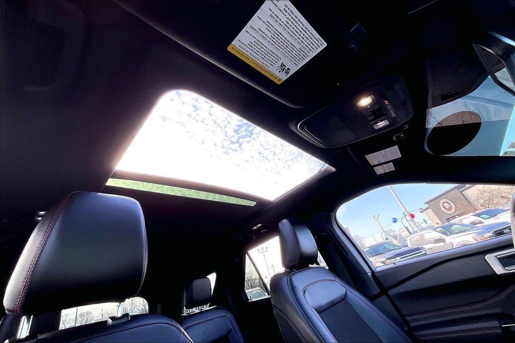 Certified 2022 Ford Explorer ST-Line image 20