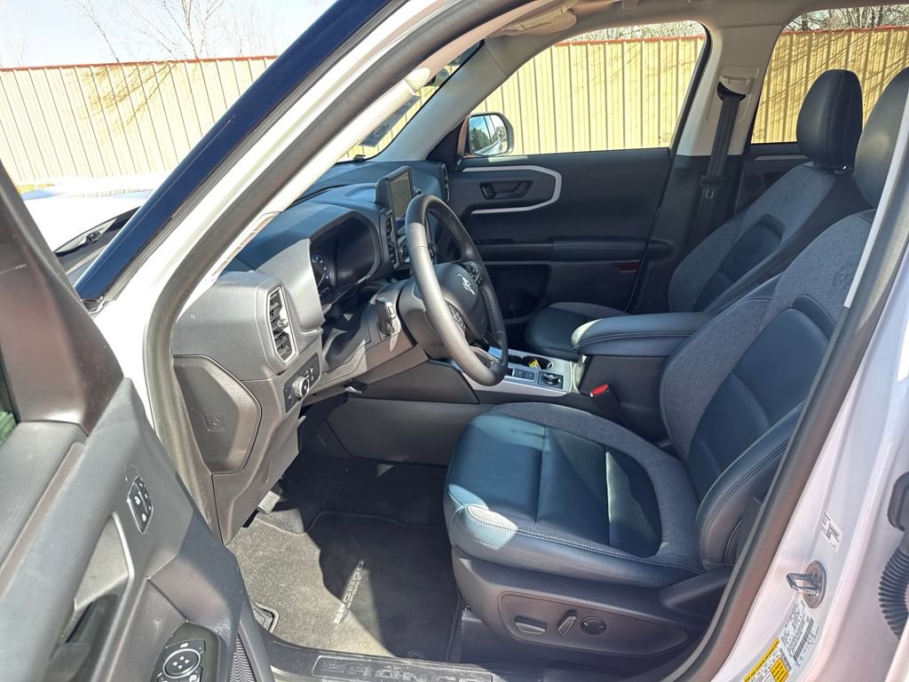 Certified 2024 Ford Bronco Sport Outer Banks w/ Tech Package image 11