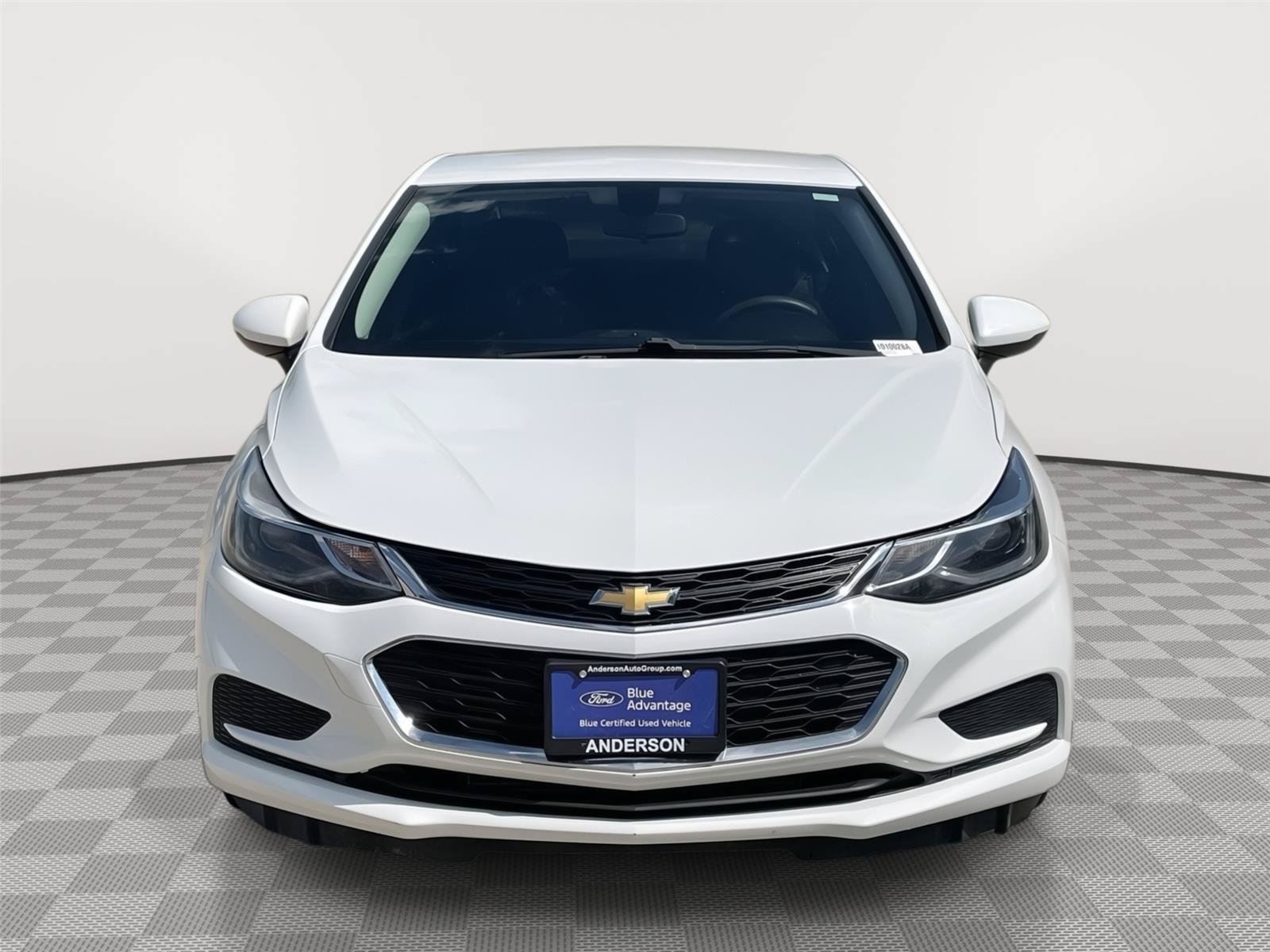 Used 2017 Chevrolet Cruze LT FWD image 4