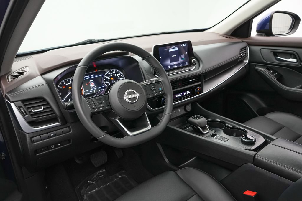 Used 2023 Nissan Rogue SV w/ SV Premium B Package AWD/4WD image 12