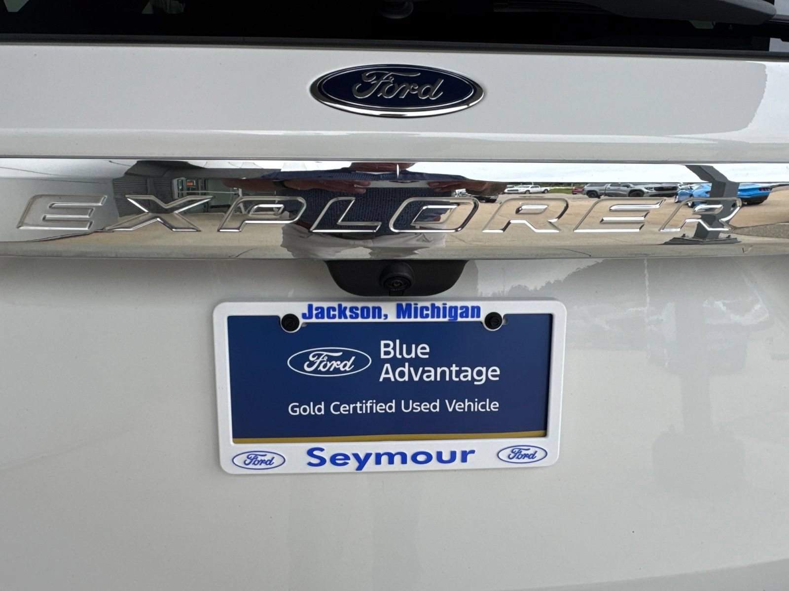 Certified 2023 Ford Explorer XLT w/ Equipment Group 202A AWD/4WD image 15