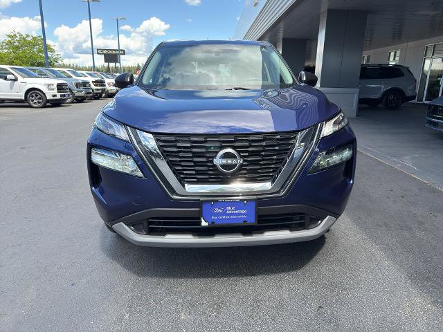 Used 2023 Nissan Rogue S AWD/4WD image 2