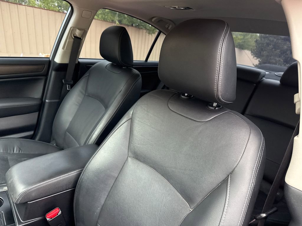 Used 2017 Subaru Legacy 3.6R Limited AWD/4WD image 13