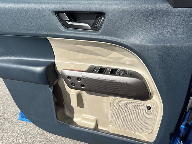 Certified 2025 Ford Maverick Lariat AWD/4WD image 14