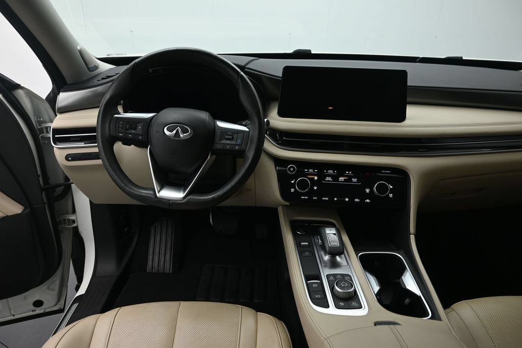 Used 2023 INFINITI QX60 Luxe w/ Performance Audio Package FWD image 21