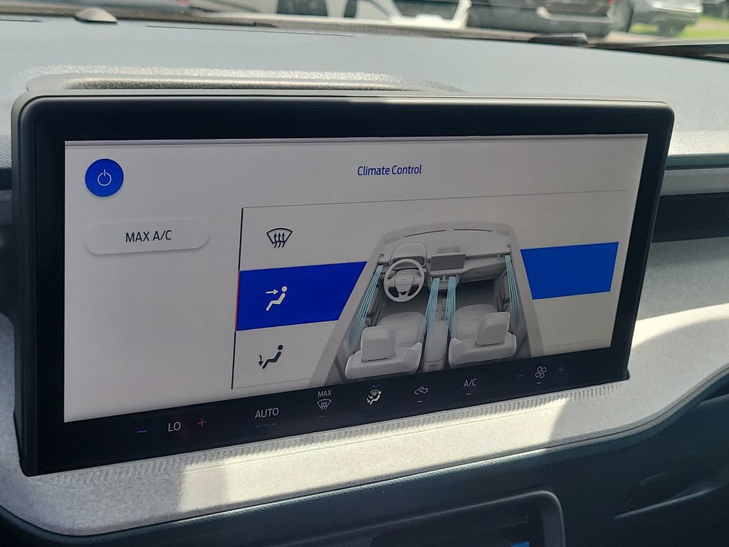 Certified 2025 Ford Maverick XLT FWD image 20