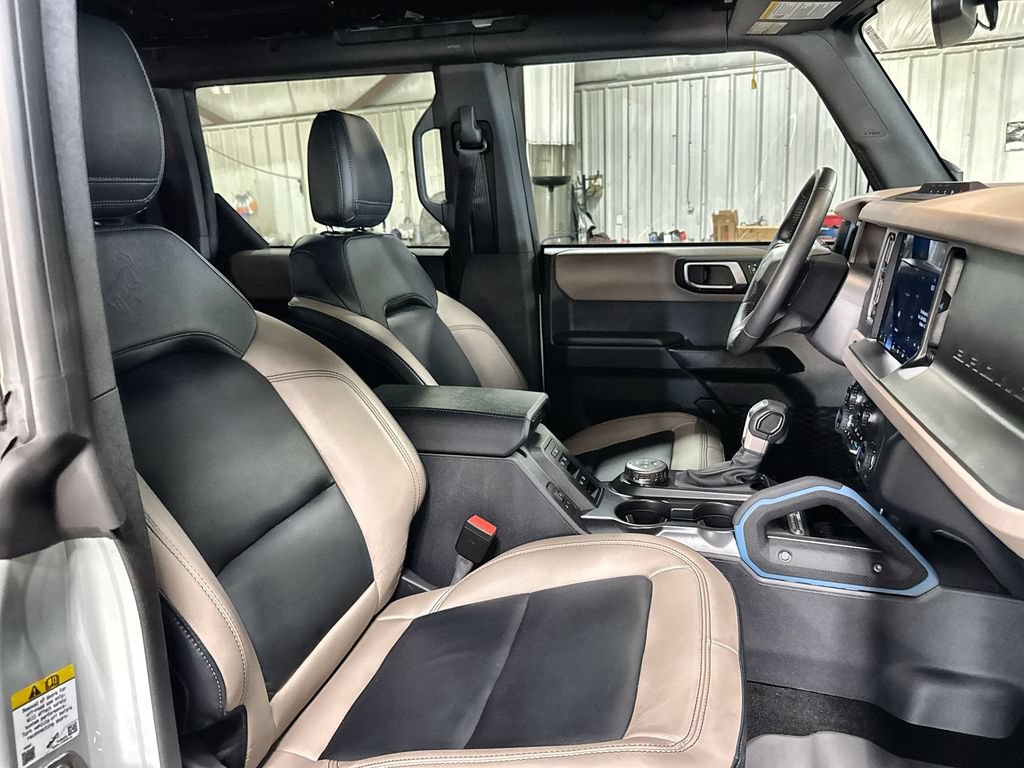 Certified 2024 Ford Bronco Wildtrak AWD/4WD image 31