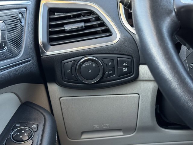 Certified 2021 Ford Edge Titanium w/ Equipment Group 301A image 38