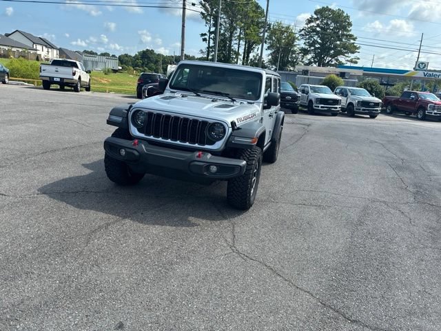 Used 2024 Jeep Wrangler Unlimited Rubicon AWD/4WD image 8