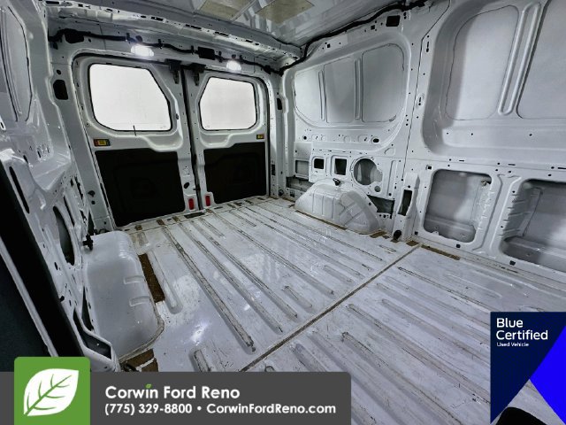 Certified 2017 Ford Transit 150 130 Low Roof RWD image 28