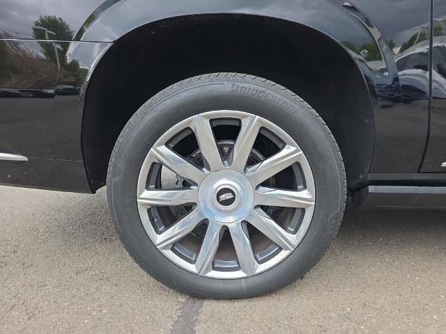 Used 2022 Cadillac Escalade ESV Premium Luxury Platinum AWD/4WD image 12