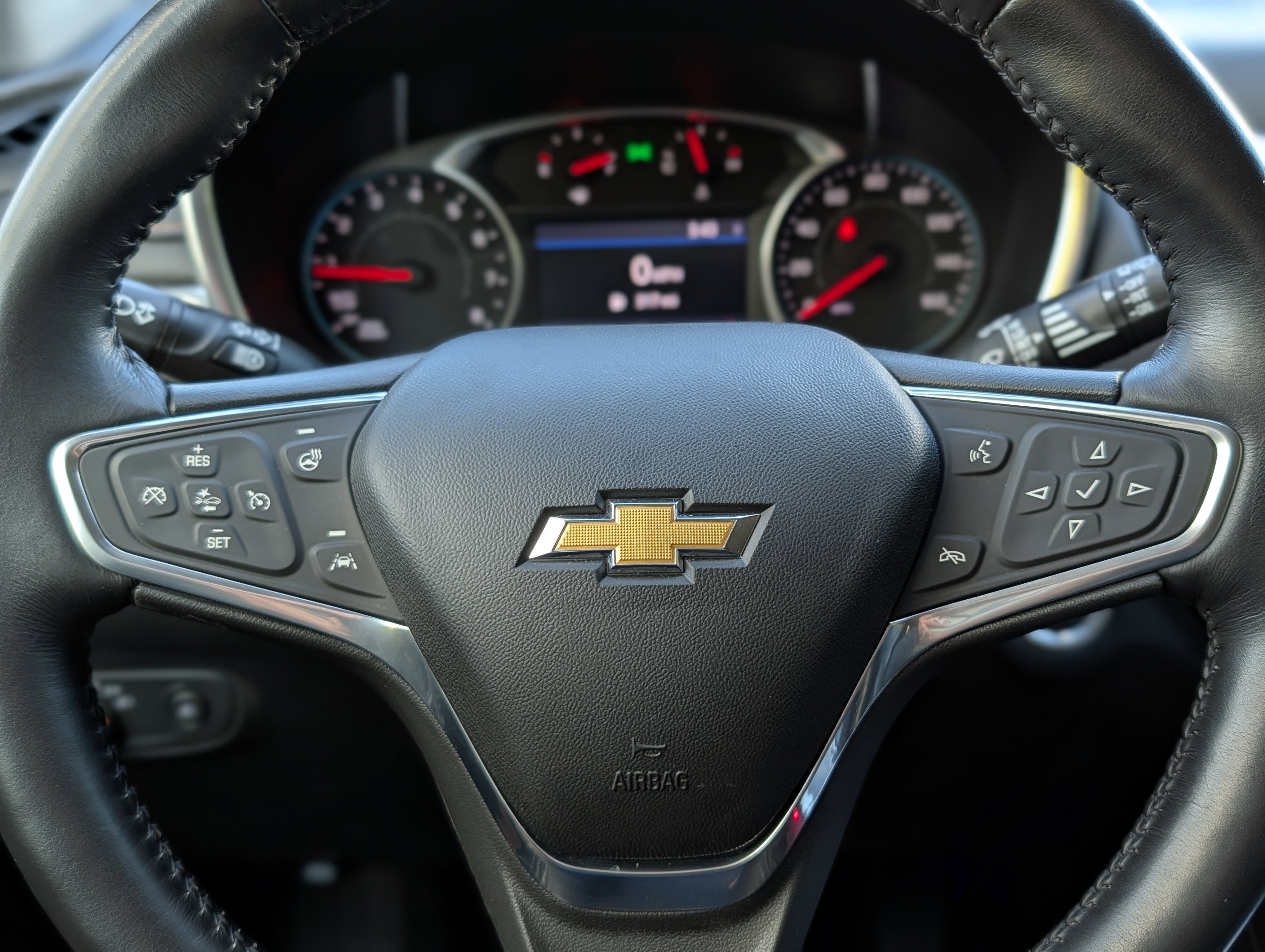 Used 2022 Chevrolet Equinox Premier image 26