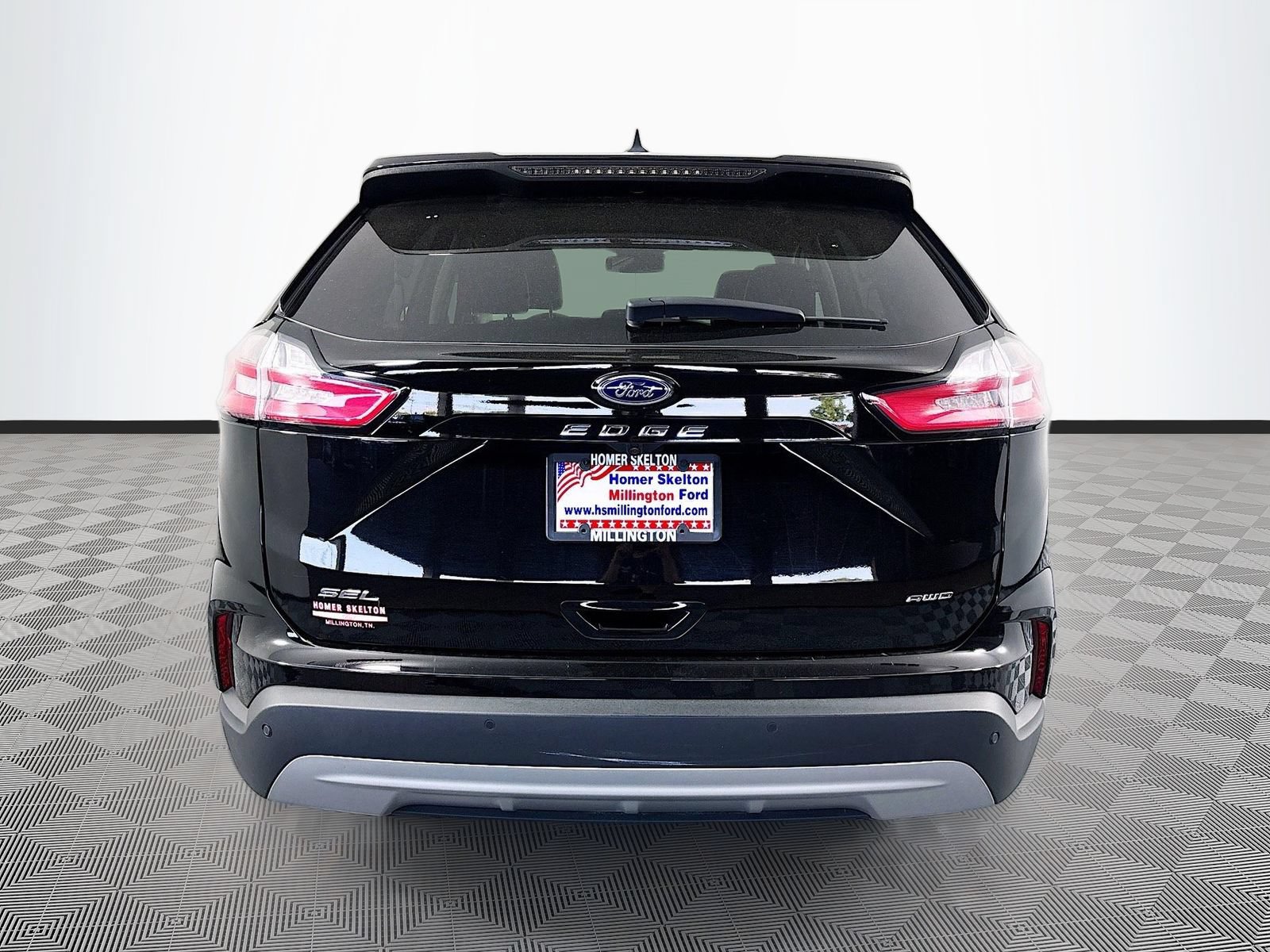 Certified 2024 Ford Edge SEL w/ Convenience Package AWD/4WD image 6