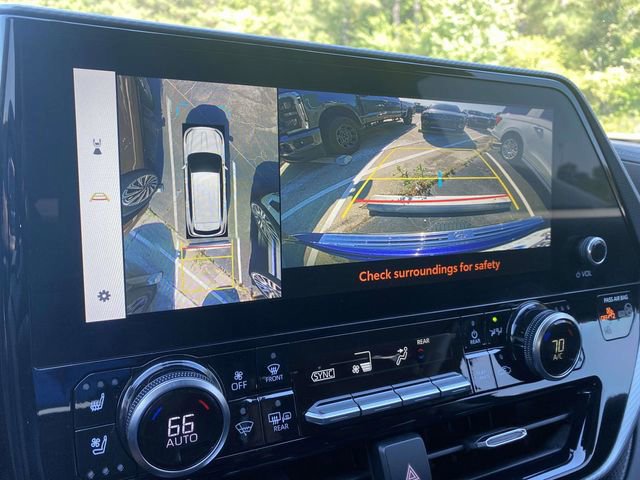 Used 2023 Toyota Highlander Platinum FWD image 29