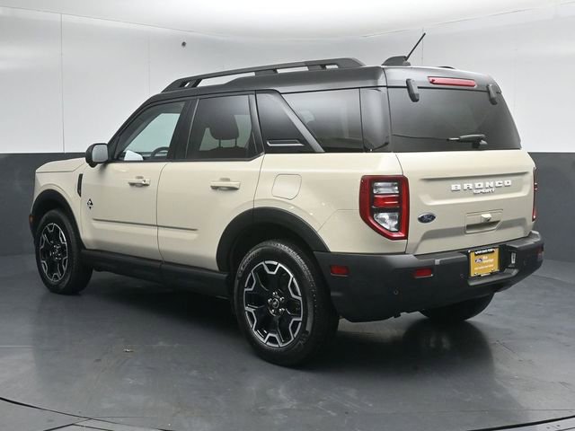 Certified 2025 Ford Bronco Sport Outer Banks w/ Outer Banks Tech Package+ AWD/4WD image 6