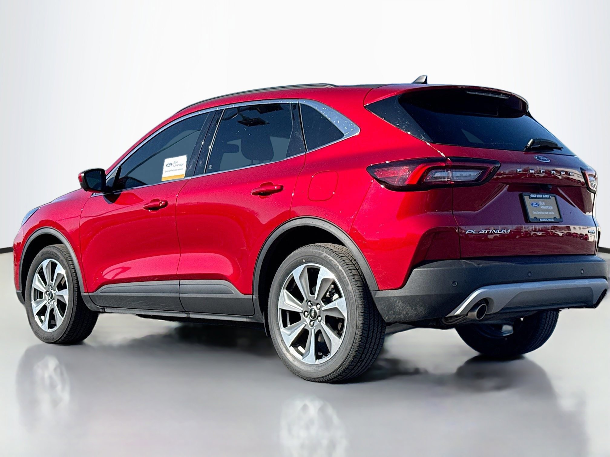 Certified 2023 Ford Escape Platinum image 3