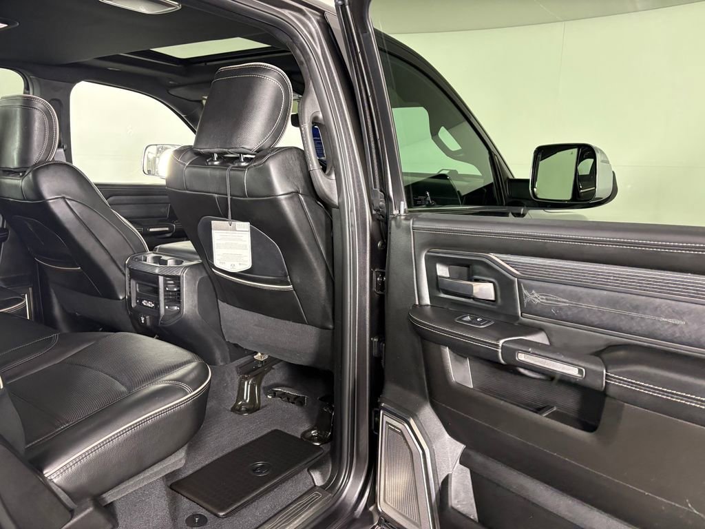 Used 2019 RAM 2500 Limited AWD/4WD image 33
