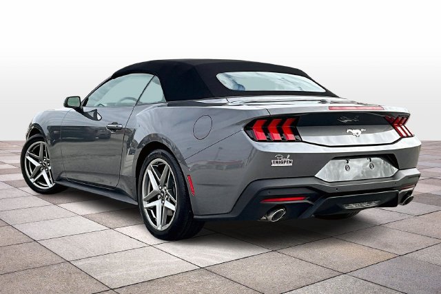 Certified 2026 Ford Mustang Convertible w/ Anti-Theft Package RWD image 3